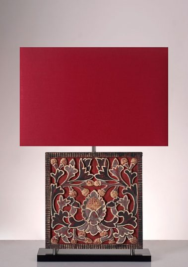 piment-rouge-custom-lighting-manufacturer-frame-flower-red-lamp