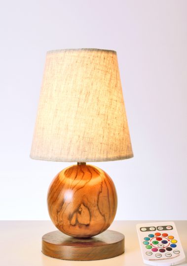 piment-rouge-custom-lighting-manufacturer-feast-wooden-lamp