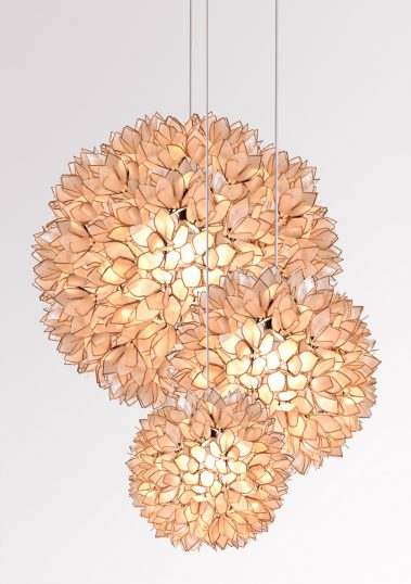 piment-rouge-custom-lighting-manufacturer-shell-petal-lamp