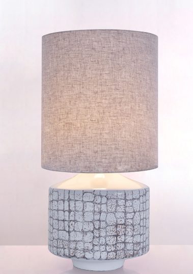 piment-rouge-custom-lighting-manufacturer-alura-white-lamp