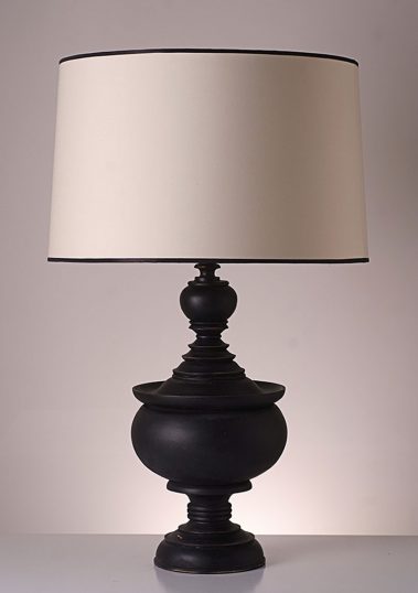 piment-rouge-custom-lighting-manufacturer-stupa-black-lamp