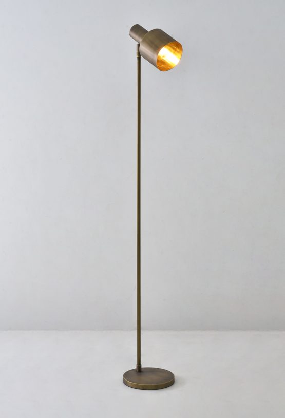piment-rouge-lighting-manufacturer-solo-brass-standing-lamp-image