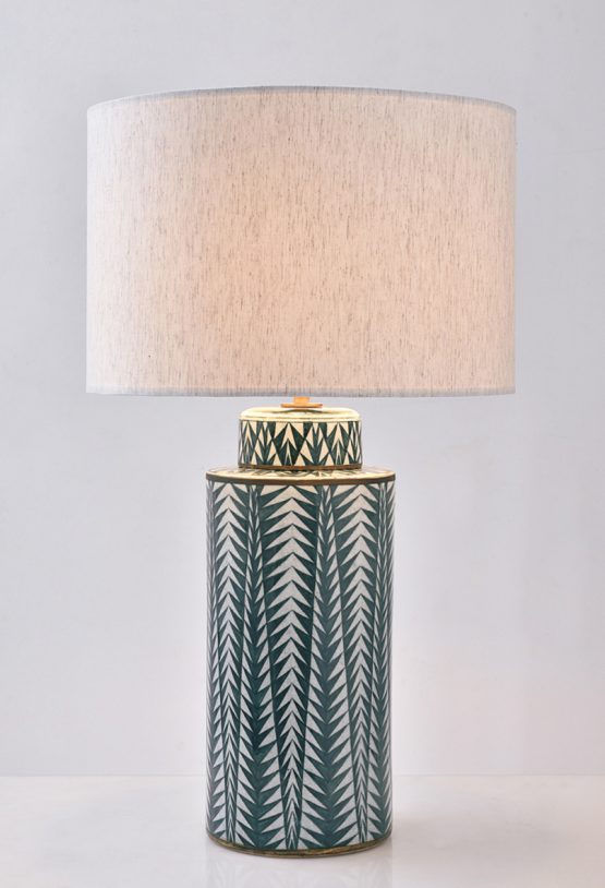 piment-rouge-lighting-manufacturer-triangle-green-1-table-lamp-image piment-rouge-lighting-manufacturer-triangle-green-1-table-lamp-image