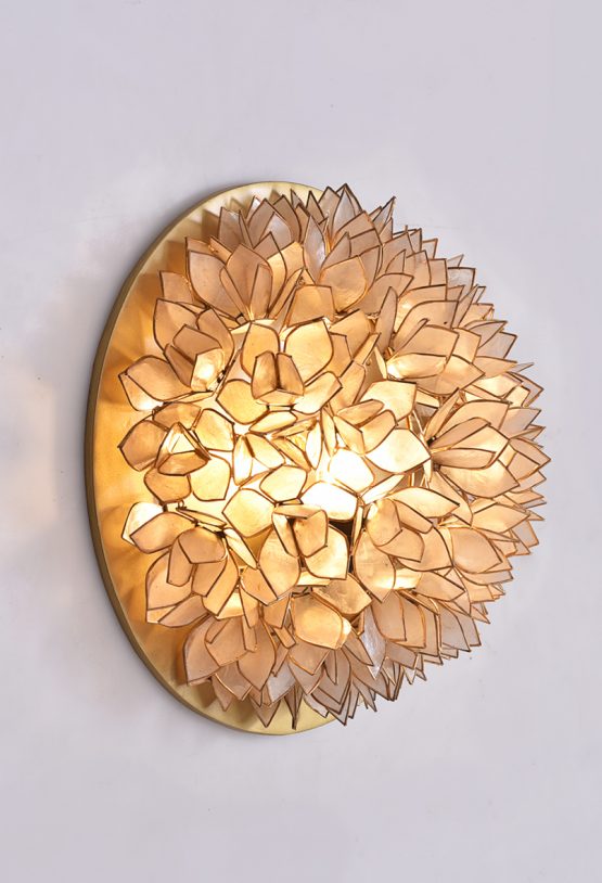 piment-rouge-custom-lighting-manufacturer-shell-petal2-lamp