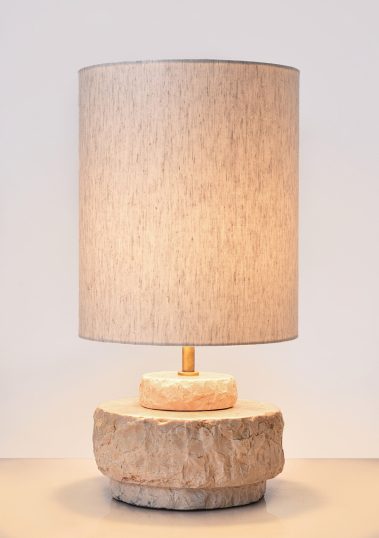 piment-rouge-lighting-manufacturer-chiara-white-table-lamp-image